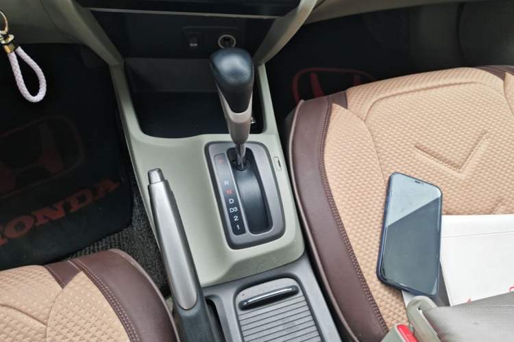 Used Honda Civic 2012 1.8L automatic comfort version Gear Lever