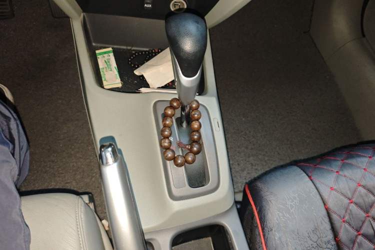 Used Honda Civic 2012 1.8L automatic luxury edition Gear Lever