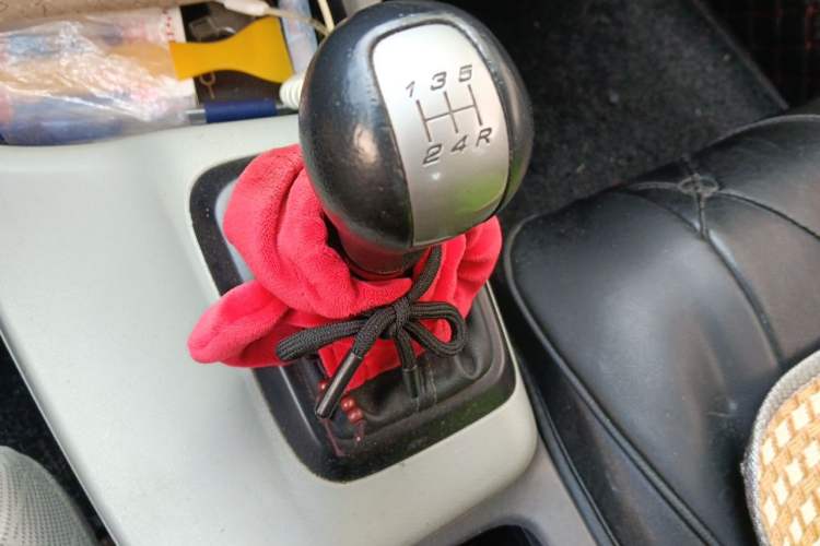 Used Honda Civic 2012 1.8L manual Comfort version Gear Lever