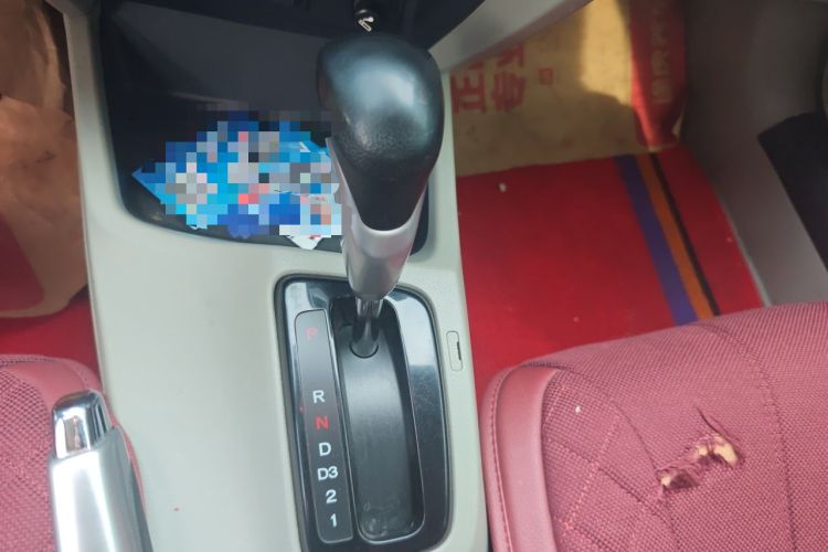Used Honda Civic 2012 1.8L automatic luxury edition Gear Lever