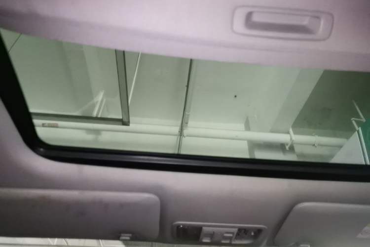 Used Honda Civic 2012 1.8L automatic luxury edition Headliner