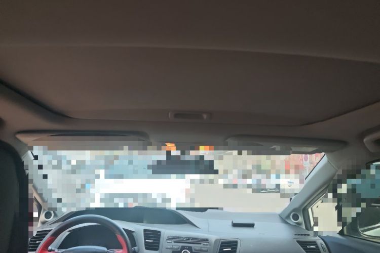 Used Honda Civic 2012 1.8L automatic luxury edition Headliner