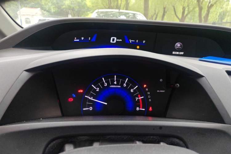 Used Honda Civic 2012 1.8L automatic luxury edition Instrument Cluster