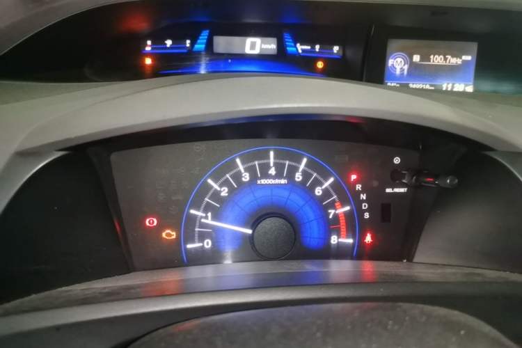 Used Honda Civic 2012 1.8L automatic luxury edition Instrument Cluster