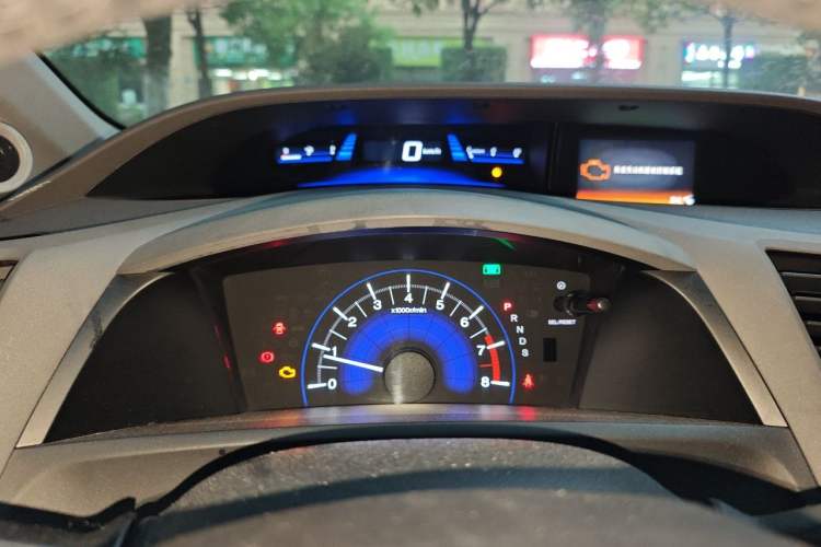 Used Honda Civic 2012 1.8L automatic luxury edition Instrument Cluster