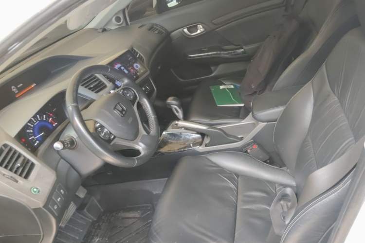 Used Honda Civic 2012 1.8L automatic luxury edition Left Front Seat