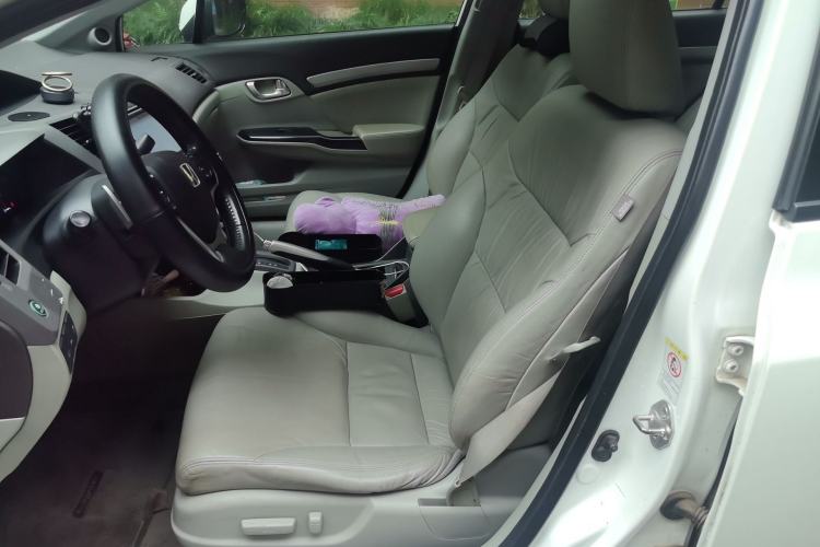 Used Honda Civic 2012 1.8L automatic luxury edition Left Front Seat