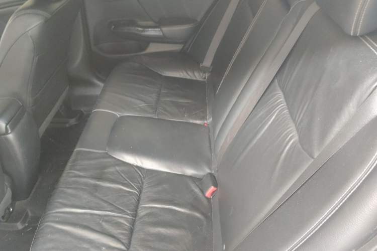 Used Honda Civic 2012 1.8L automatic luxury edition Left Rear Seat
