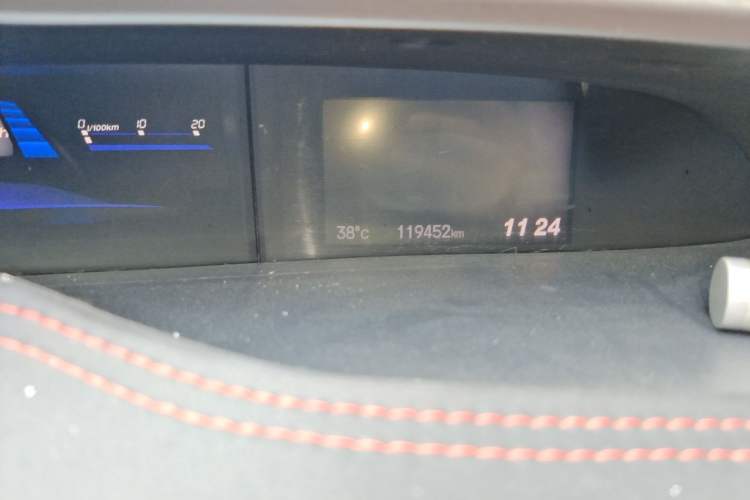 Used Honda Civic 2012 1.8L automatic comfort version Odometer Close Up