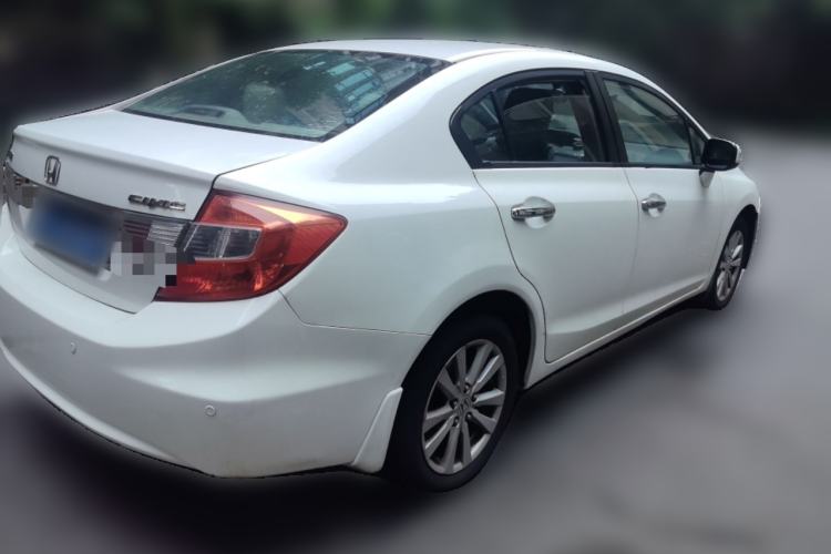 Used Honda Civic 2012 1.8L automatic luxury edition Rear Right 45 Deg