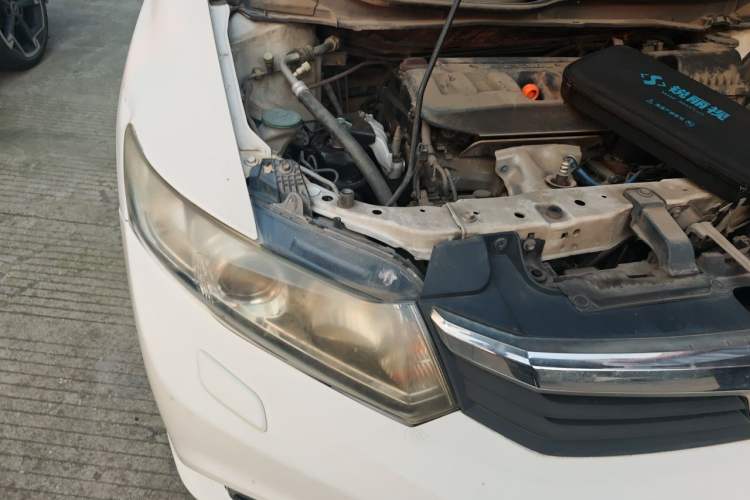 Used Honda Civic 2012 1.8L automatic luxury edition Right Front Headlight