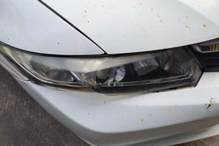 Used Honda Civic 2012 1.8L automatic comfort version Right Front Headlight