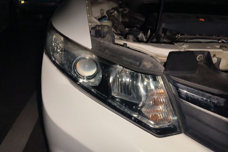Used Honda Civic 2012 1.8L automatic comfort version Right Front Headlight