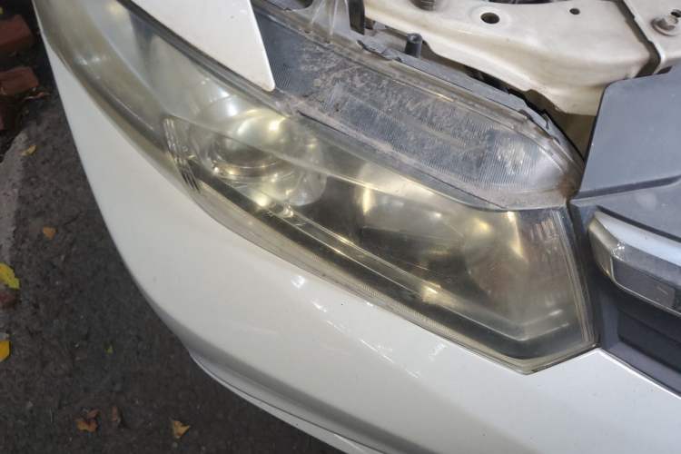 Used Honda Civic 2012 1.8L automatic comfort version Right Front Headlight