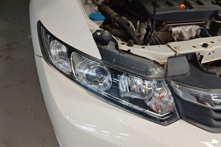Used Honda Civic 2012 1.8L automatic comfort version Right Front Headlight