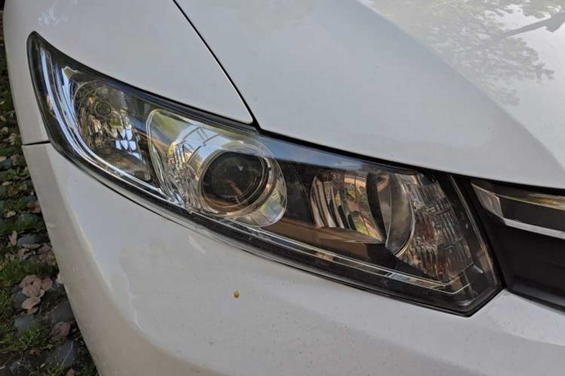Used Honda Civic 2012 1.8L automatic comfort version Right Front Headlight