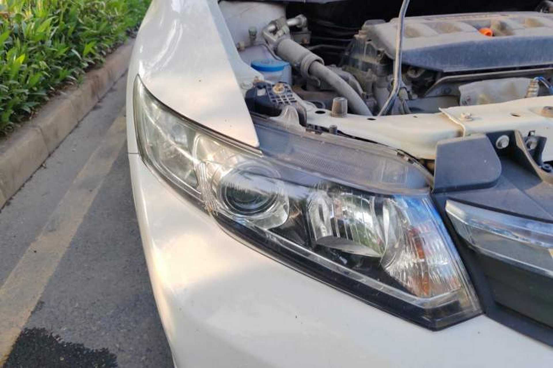 Used Honda Civic 2012 1.8L automatic comfort version Right Front Headlight