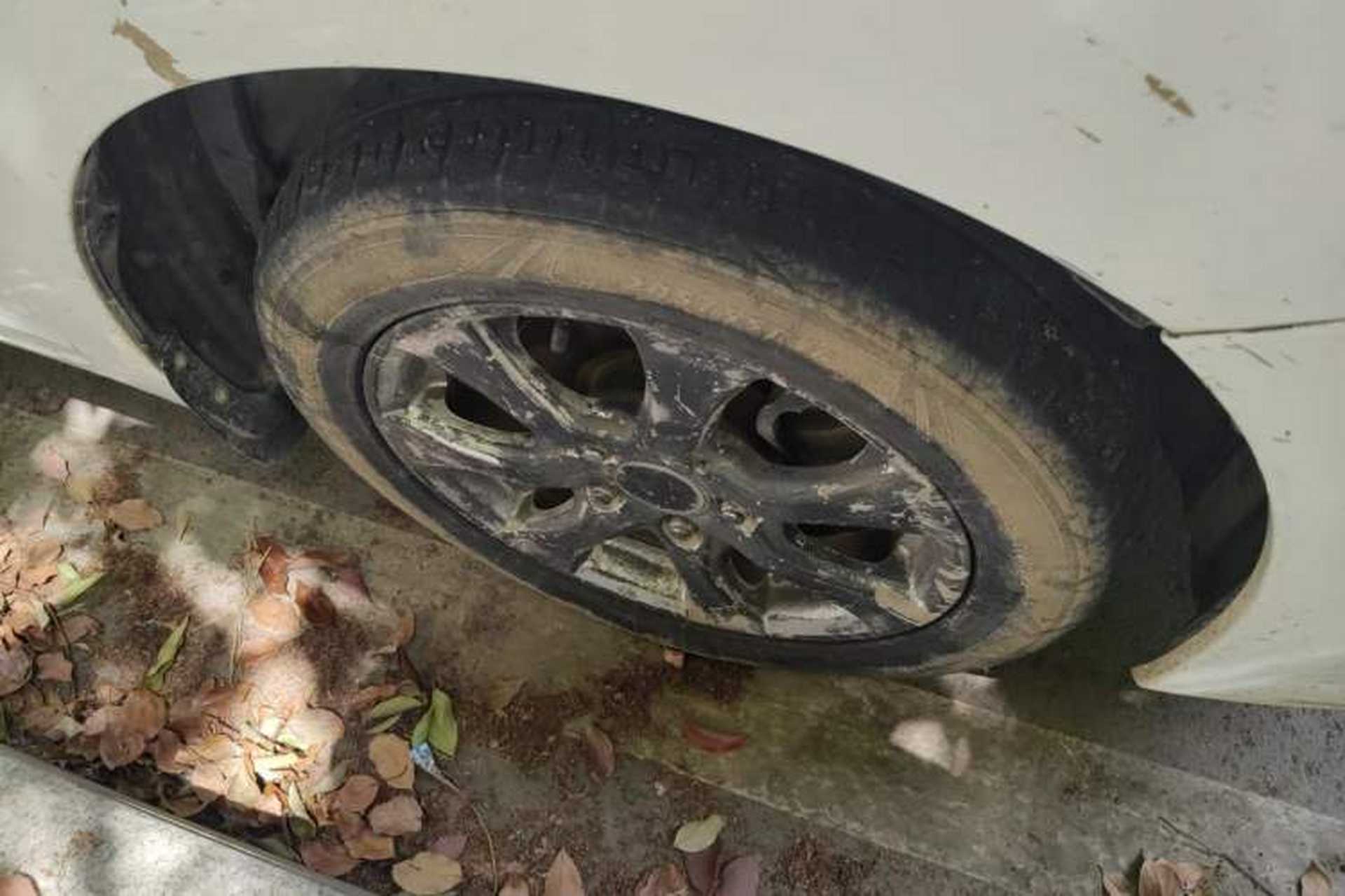 Used Honda Civic 2012 1.8L automatic comfort version Right Front Wheel Hub