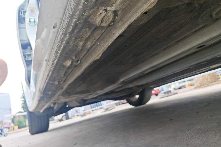 Used Honda Civic 2012 1.8L automatic comfort version Right Side Sill