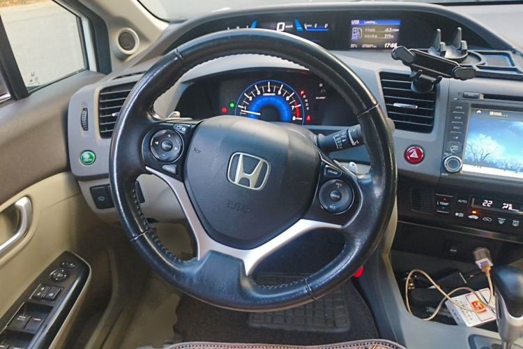 Used Honda Civic 2012 1.8L automatic luxury edition Steering Wheel