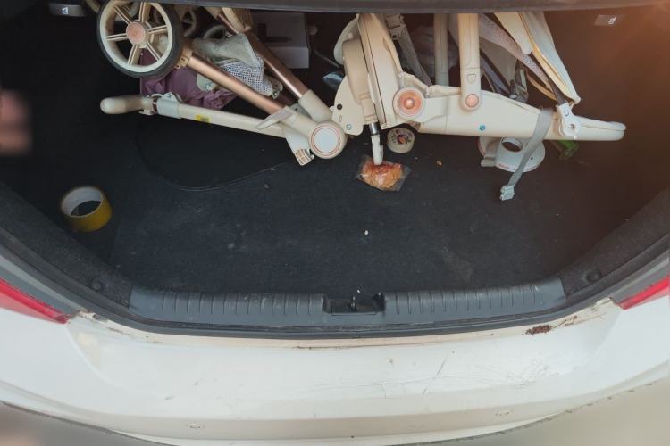Used Honda Civic 2012 1.8L automatic luxury edition Trunk
