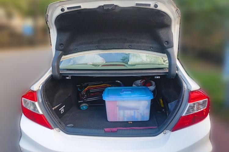 Used Honda Civic 2012 1.8L automatic luxury edition Trunk