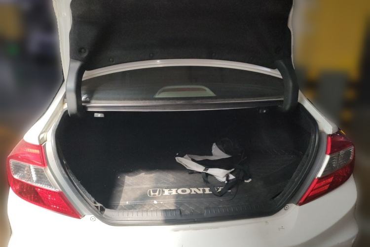 Used Honda Civic 2012 1.8L automatic luxury edition Trunk
