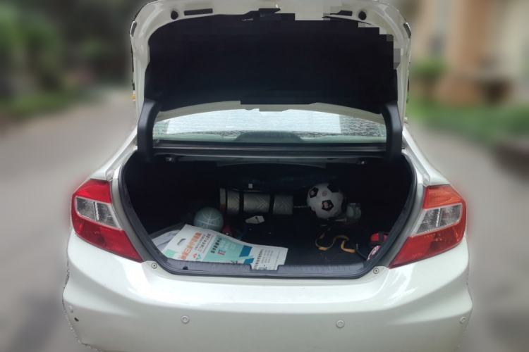 Used Honda Civic 2012 1.8L automatic luxury edition Trunk