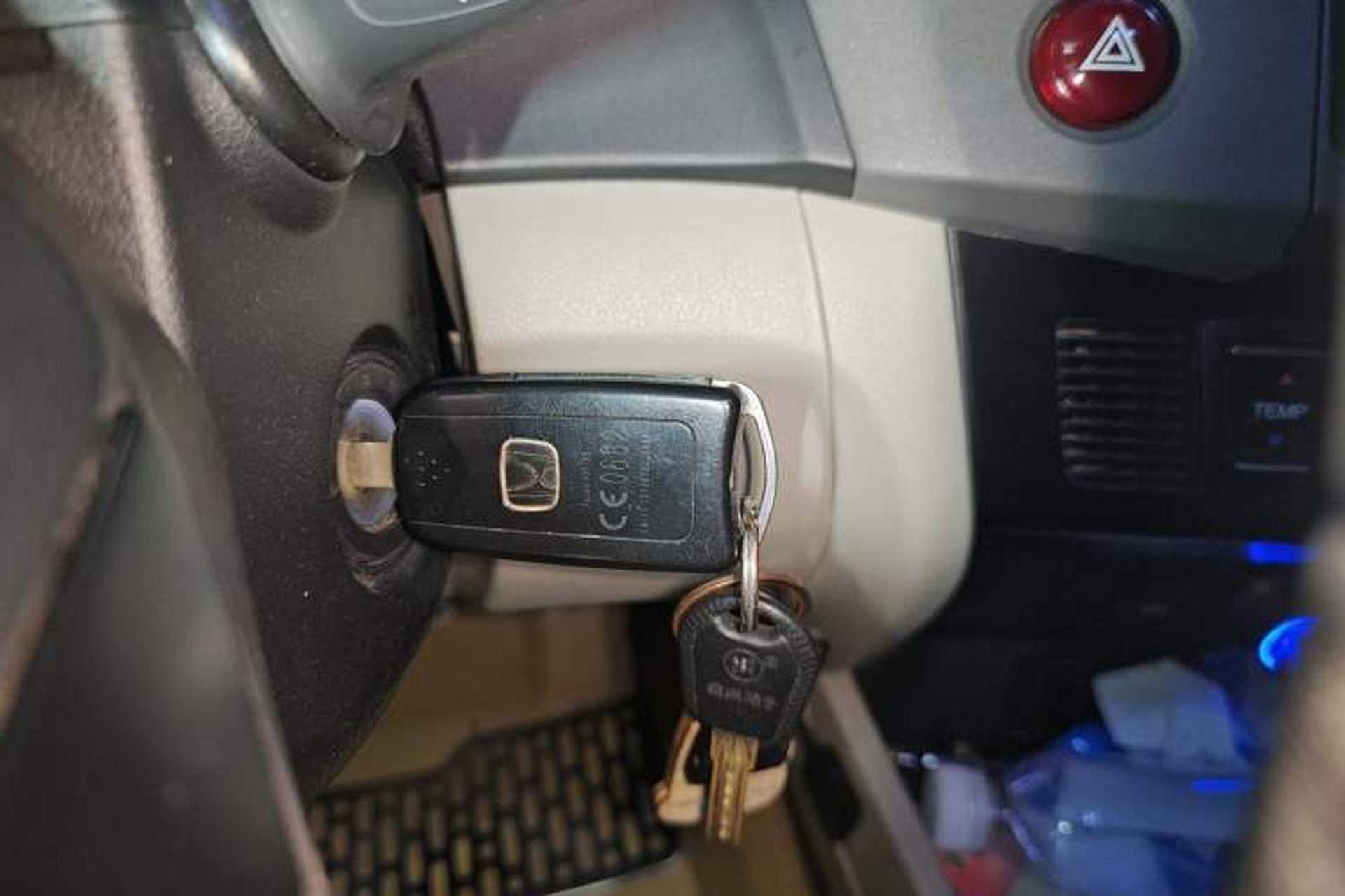 Used Honda Civic 2012 1.8L automatic luxury edition Vehicle Key