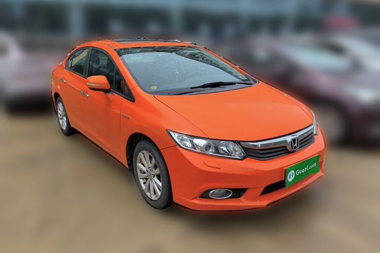 Used Honda Civic 2012 1.8L automatic luxury edition Front Right 45 Deg