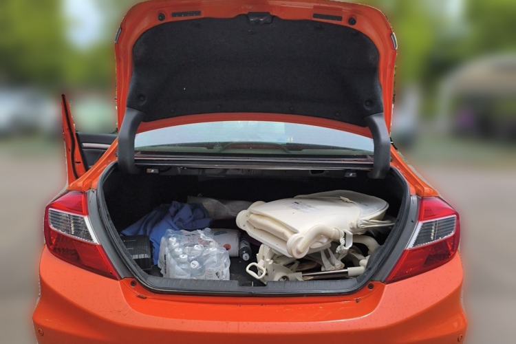 Used Honda Civic 2012 1.8L automatic luxury edition Trunk