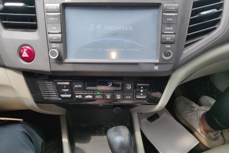 Used Honda Civic 2013 10th Anniversary 1.8L Automatic Luxury Edition Audio And AC Panel