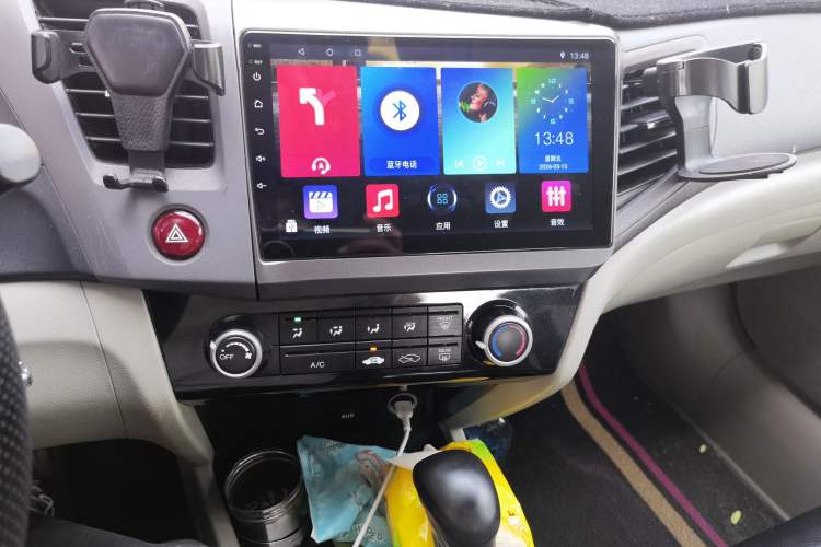 Used Honda Civic 2013 10th Anniversary 1.8L Automatic Comfort Version Audio And AC Panel
