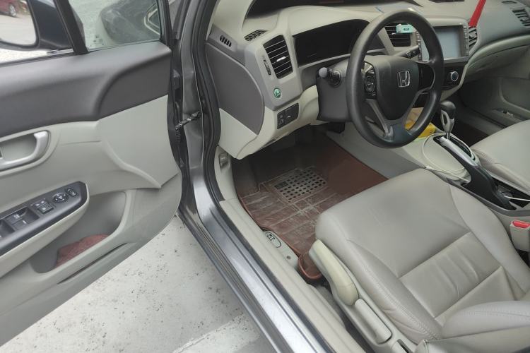 Used Honda Civic 2013 10th Anniversary 1.8L Automatic Comfort Version Driver Seat
