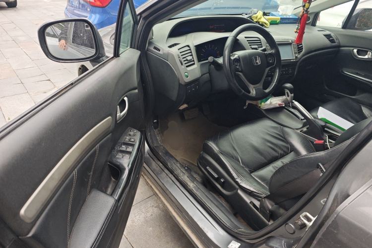 Used Honda Civic 2013 10th Anniversary 1.8L Automatic Luxury Edition Driver Seat