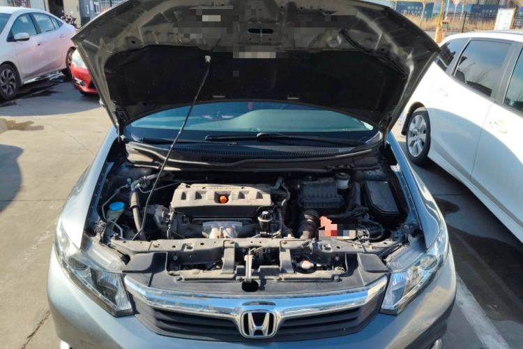 Used Honda Civic 2013 10th Anniversary 1.8L Automatic Comfort Version Engine Bay