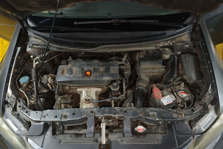 Used Honda Civic 2013 10th Anniversary 1.8L Automatic Comfort Version Engine Bay