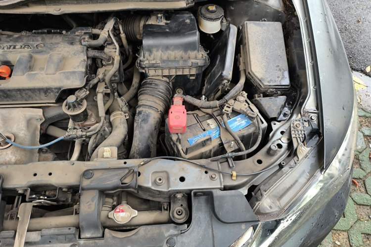 Used Honda Civic 2013 10th Anniversary 1.8L Automatic Comfort Version Engine Bay Left