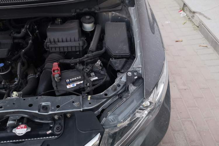 Used Honda Civic 2013 10th Anniversary 1.8L Automatic Comfort Version Engine Bay Left