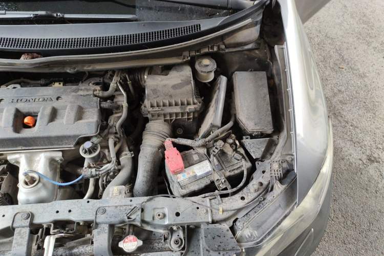 Used Honda Civic 2013 10th Anniversary 1.8L Automatic Luxury Edition Engine Bay Left