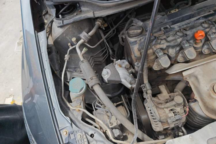 Used Honda Civic 2013 10th Anniversary 1.8L Automatic Comfort Version Engine Bay Right