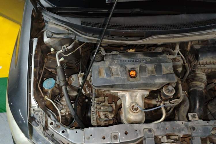 Used Honda Civic 2013 10th Anniversary 1.8L Automatic Comfort Version Engine Bay Right