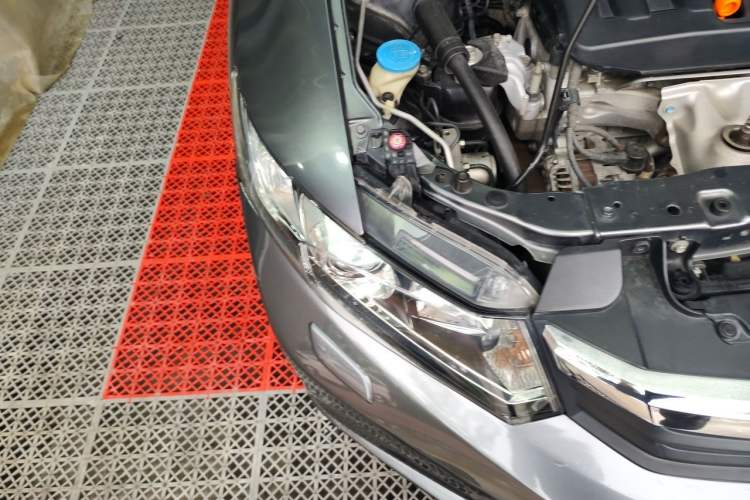 Used Honda Civic 2013 10th Anniversary 1.8L Automatic Luxury Edition Engine Bay Right