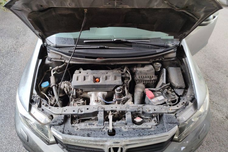 Used Honda Civic 2013 10th Anniversary 1.8L Automatic Luxury Edition Engine Bay