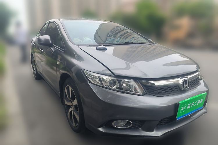 Used Honda Civic 2013 10th Anniversary 1.8L Automatic Comfort Version Front Right 45 Deg