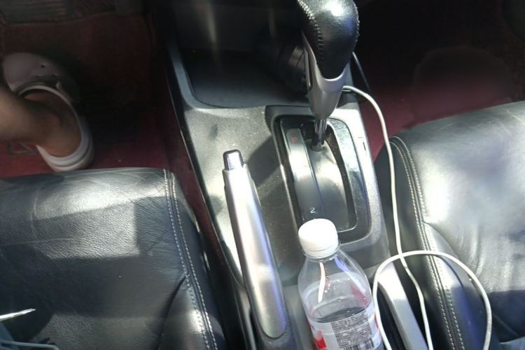 Used Honda Civic 2013 10th Anniversary 1.8L Automatic Luxury Edition Gear Lever