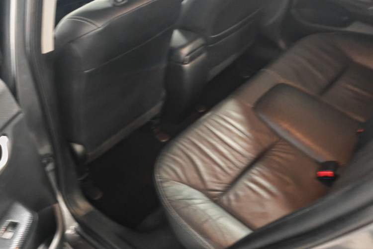 Used Honda Civic 2013 10th Anniversary 1.8L Automatic Luxury Edition Interior 2