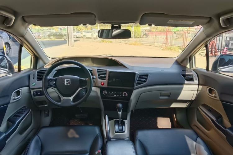 Used Honda Civic 2013 10th Anniversary 1.8L Automatic Comfort Version Interior 3