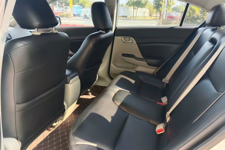 Used Honda Civic 2013 10th Anniversary 1.8L Automatic Comfort Version Interior 4