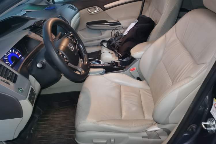 Used Honda Civic 2013 10th Anniversary 1.8L Automatic Luxury Edition Left Front Seat